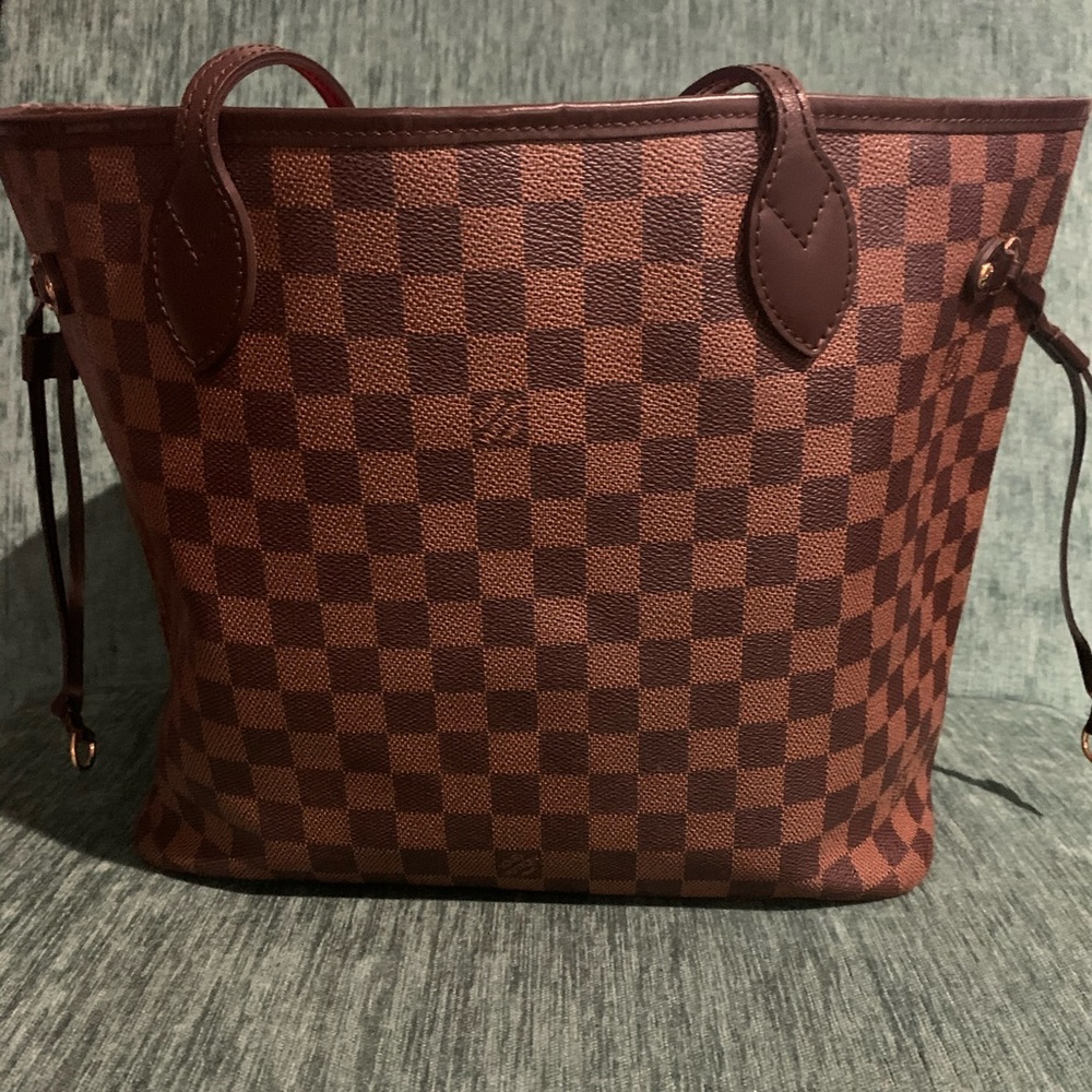 Luis Vuitton Neverfull MM